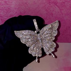 14k White Gold Filled Butterfly 🦋 Pendant And Cuban 