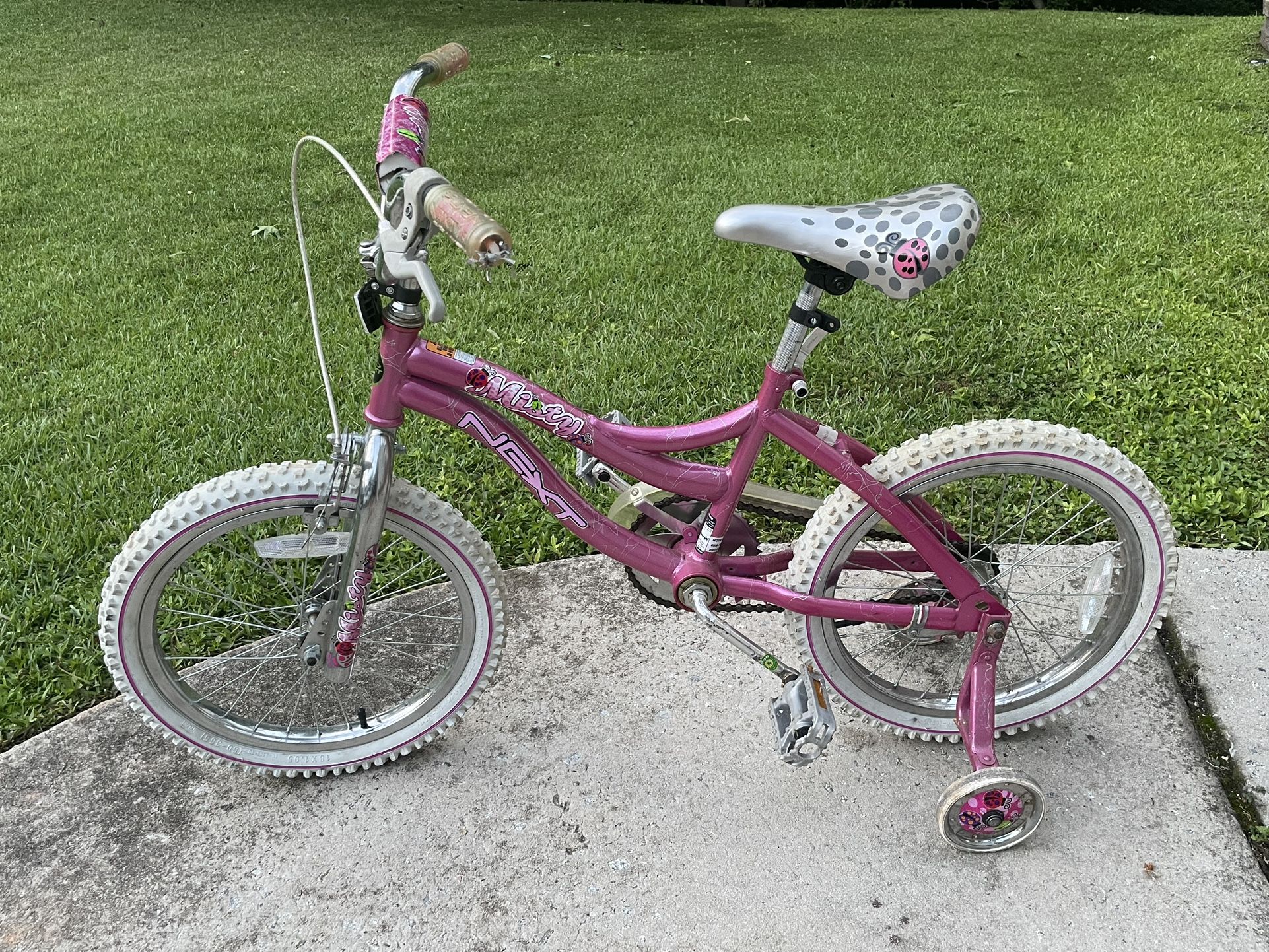 NEXT MISTY 18” GIRLS BICYCLE WITH TRAINING WHEELS NICE BIKE