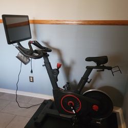 Echelon Connect EX-5s Exercise Bike