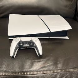 PlayStation 5 Slim Digital 