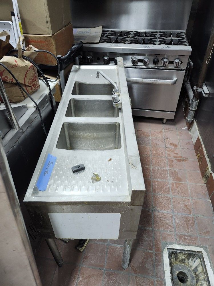 Bar Sink 3 Compartment