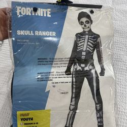 Fortnite Skull Ranger Youth Medium (8-10)