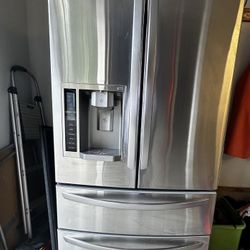 LG Refrigerator 