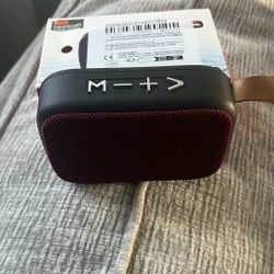 Bluetooth Speaker 