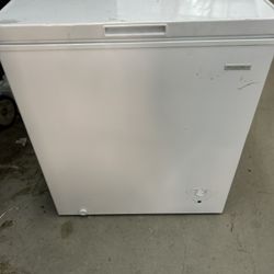 Chest Freezer 