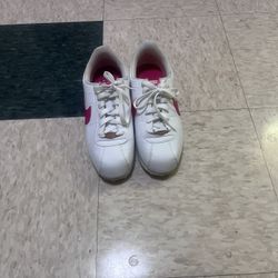 Nike Cortez Classic White & Pink Sneakers – Women’s