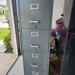 Filing Cabinet 4 Drawers 