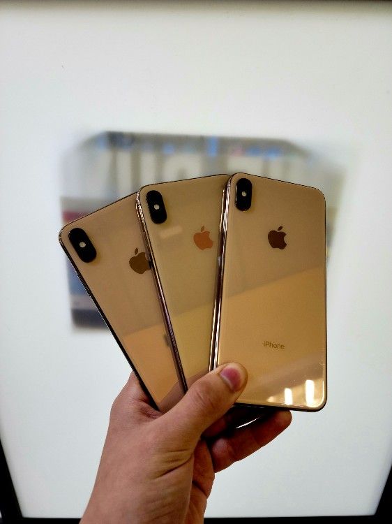 IPHONE XS MAX 64GB UNLOCKED FOR ALL CARRIERS TMOBILE METRO CRICKET AT&T