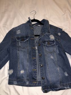 JEAN JACKET SIZE MEDIUM WOMENS