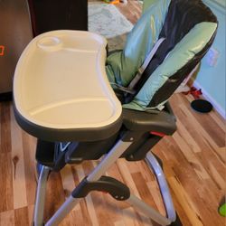 Graco Duo DINER HIGH CHAIR