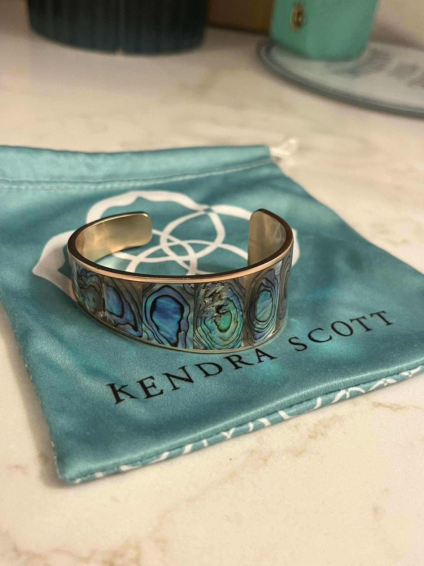 Kendra Scott Tenley Gold Shell Cuff Bracelet