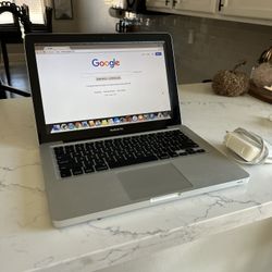 MacBook Pro 2011 4gb 