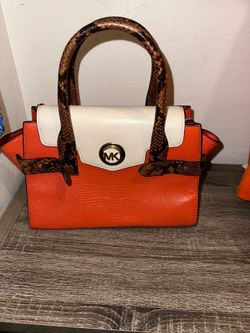Michel Kors Carmen Bag