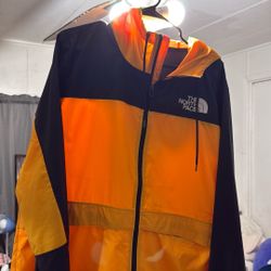 North face jacket Size Large Men