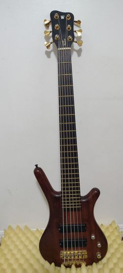 Warwick Corvette standard