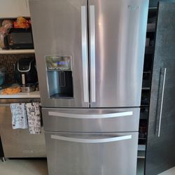 Refrigerator For Sale