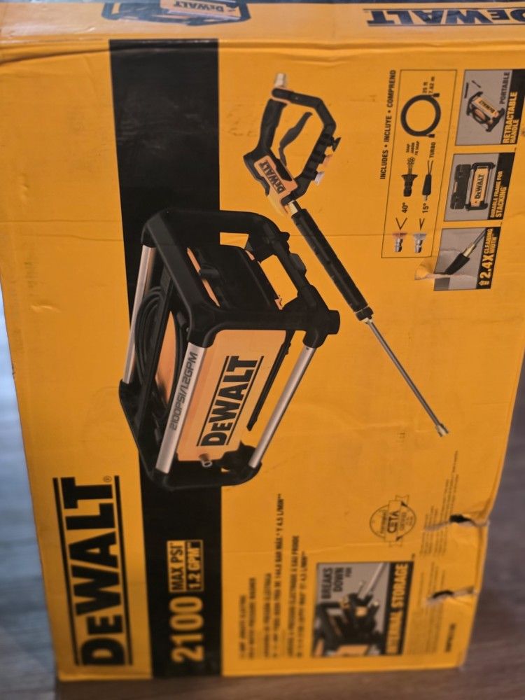 DEWALT
2100 PSI 1.2 GPM 13 Amp Cold Water Electric Pressure Washer with Internal Equipment Storage