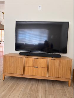 Modern Wood TV Stand with Fluted Doors + Drawers – 70”