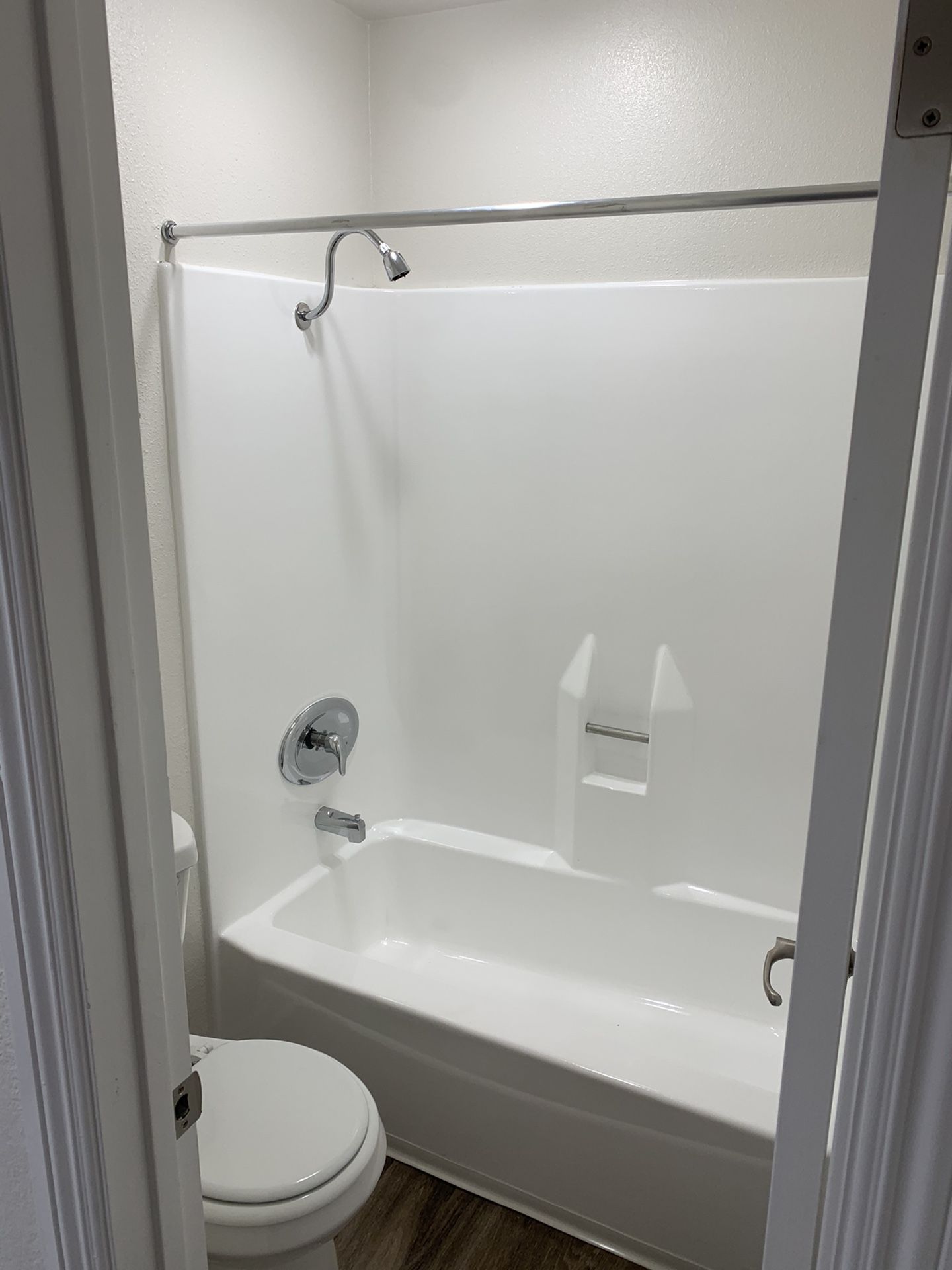 COMFORTABLE 2BED1BATH