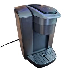 Keurig K-Elite Single Serve Coffee Maker Black/Silver Cleaned And Descaled