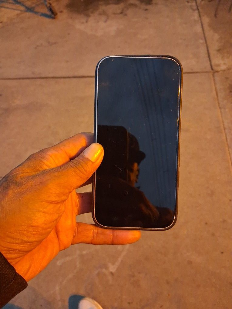 I Phone 15