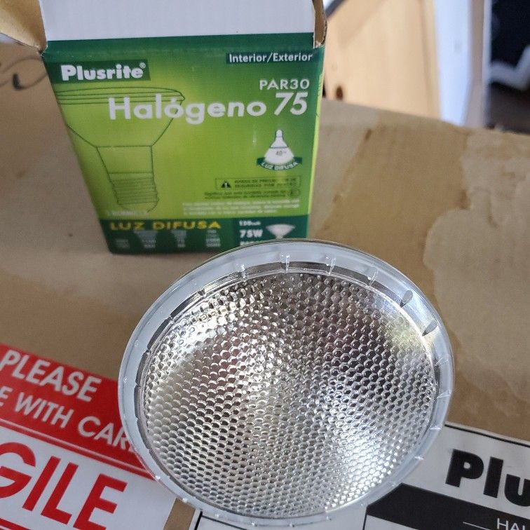 Pack Of 15 75 Watt Halogen Bulbs Brand NEW
