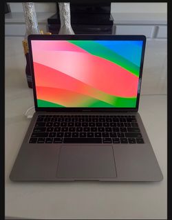 MacBook Air 13 inch space gray