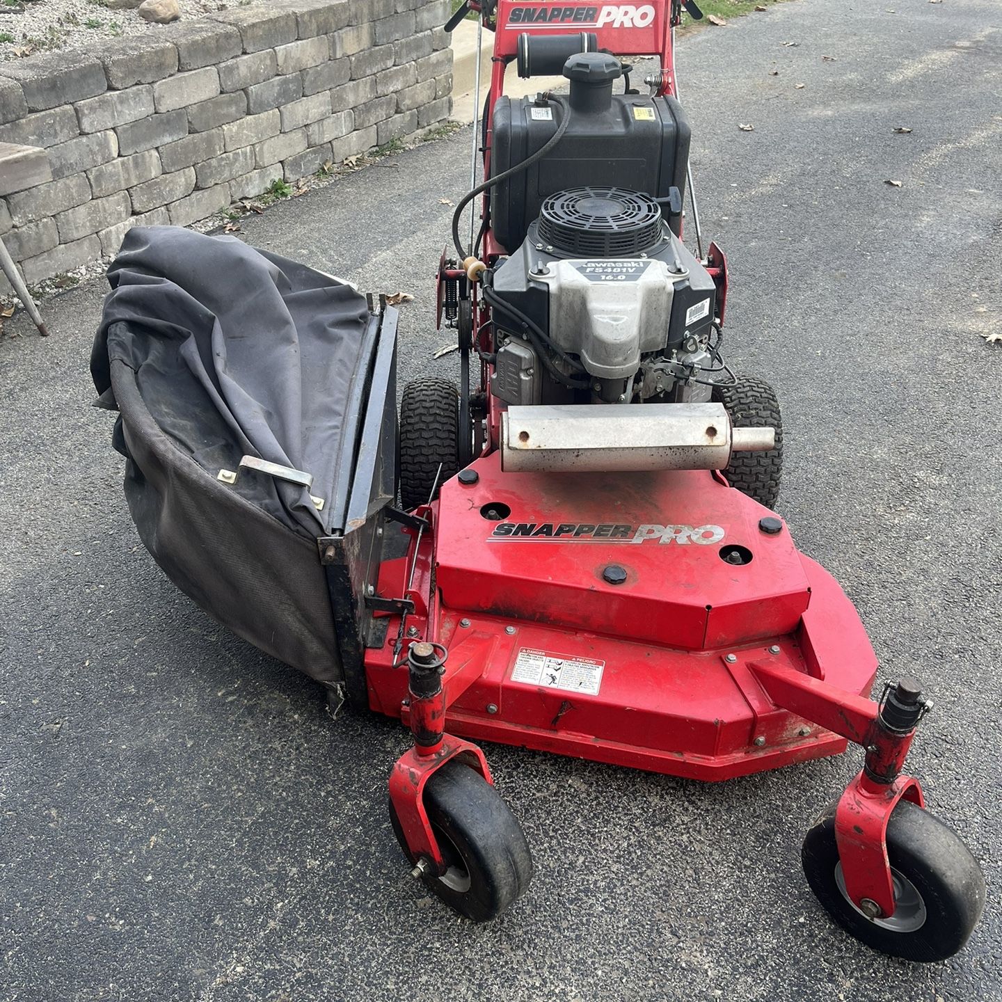 Snapper Pro Walk Behind Mower for Sale in Sarver PA OfferUp