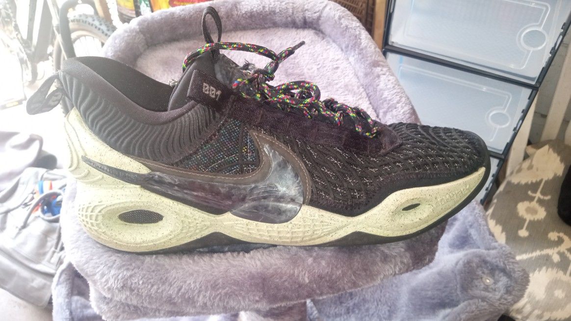 Nike Cosmic Unity Green Glow Sz 13