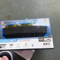 New Altec Lansing Hydrajolt Speaker, Blue