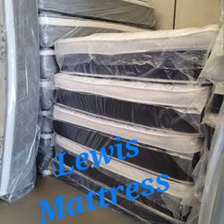 NEW KING PLUSH PILLOW TOP MATTRESS. Bed frame is not available. Take it home same day 👍