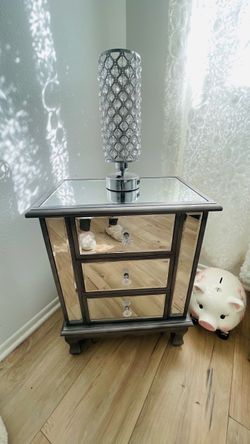 Mirrored 3-Drawer Nightstand End Table