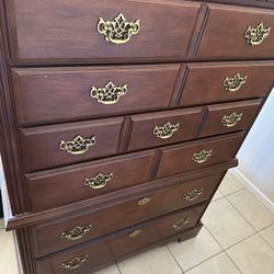 6 Drawer Dresser