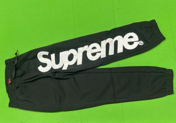 Supreme pants XS
