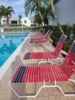 Commercial  Lounges and chairs $35 each one