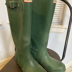 Hunter Rain  Boots - Size 6 - $40