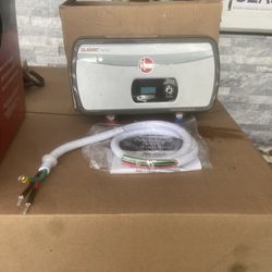 Rheem Performance Like New in the box, 3.5 kW 0.68 GPM Point-Of-Use Tankless Electric Water Heater $150 / Delivery available