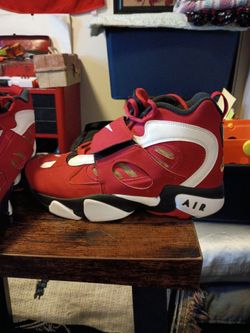 Nike Air Diamond Turf 2 Mens Size 8