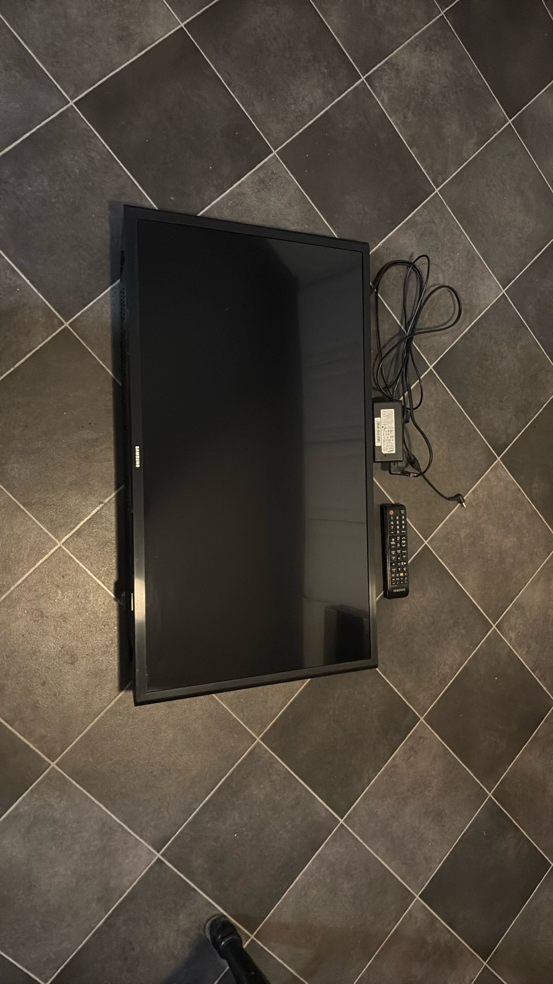 32” Samsung Smart TV- Wall Mount Only