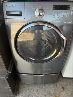 Samsung VRT Steam Front Load Washer