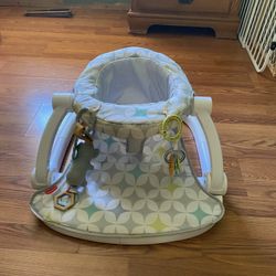 Fisher-Price Portable Baby Chair Sit-Me-Up Floor Seat With Developmental Toys & Machine Washable Sea