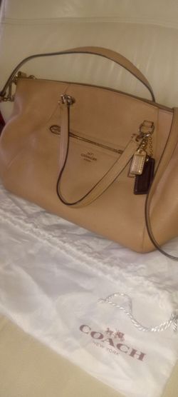 COACH BEIGE  PEBBLED LEATHER PRAIRIE SATCHEL