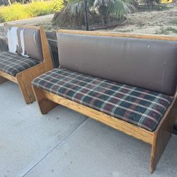 Kitchen Nook Bench’s Free