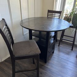 Small Dinner Table With Two Chairs 