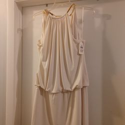 Brand New Jessica Simpson White Dress With Gold Collar