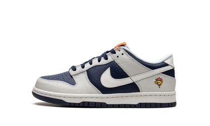 Kid's Nike Dunk Low Size 4.5 GS UV Reactive Photon Dust Midnight Navy