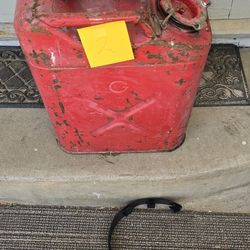 Metal Gas Fuel Can US Army "G" "QMC"Jerry Can 5 gallon  ( red 2)