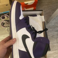 Jordan 1 Court Purple