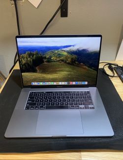 Apple MacBook Pro 16" - Intel Core i9 - 16GB Memory - AMD Radeon Pro 5500M - 1TB SSD (2019) - Space Gray