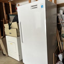 Frigidaire Freezer
